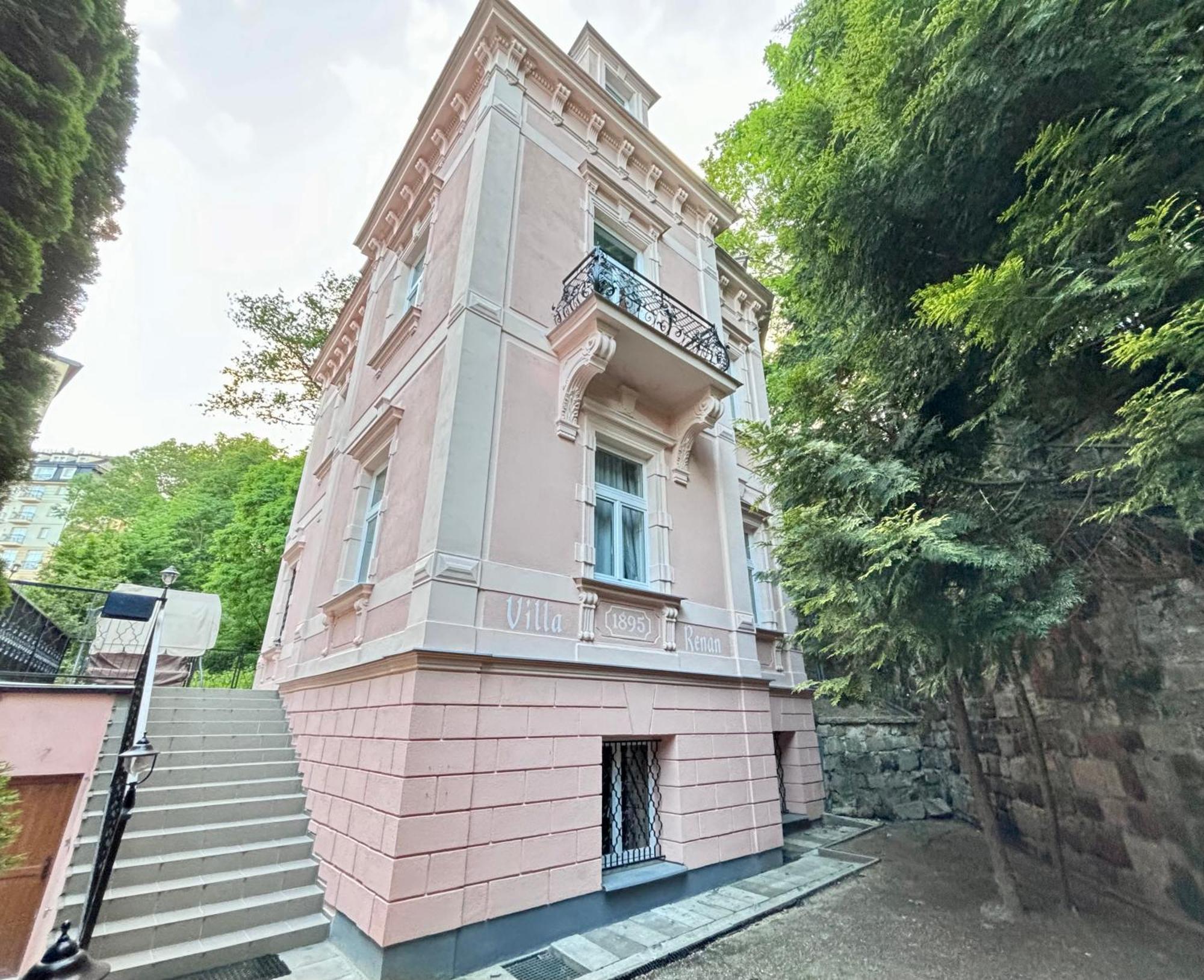 Poet'S Theme Room, Free Parking Karlovy Vary Exterior foto